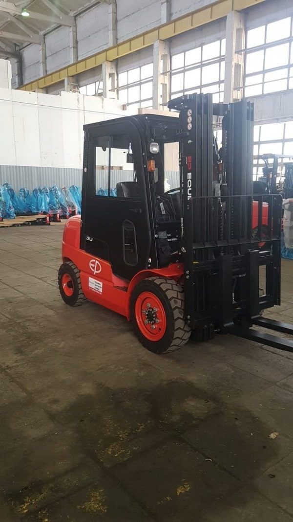 Автопогрузчик дизельный EP CPCD30T3