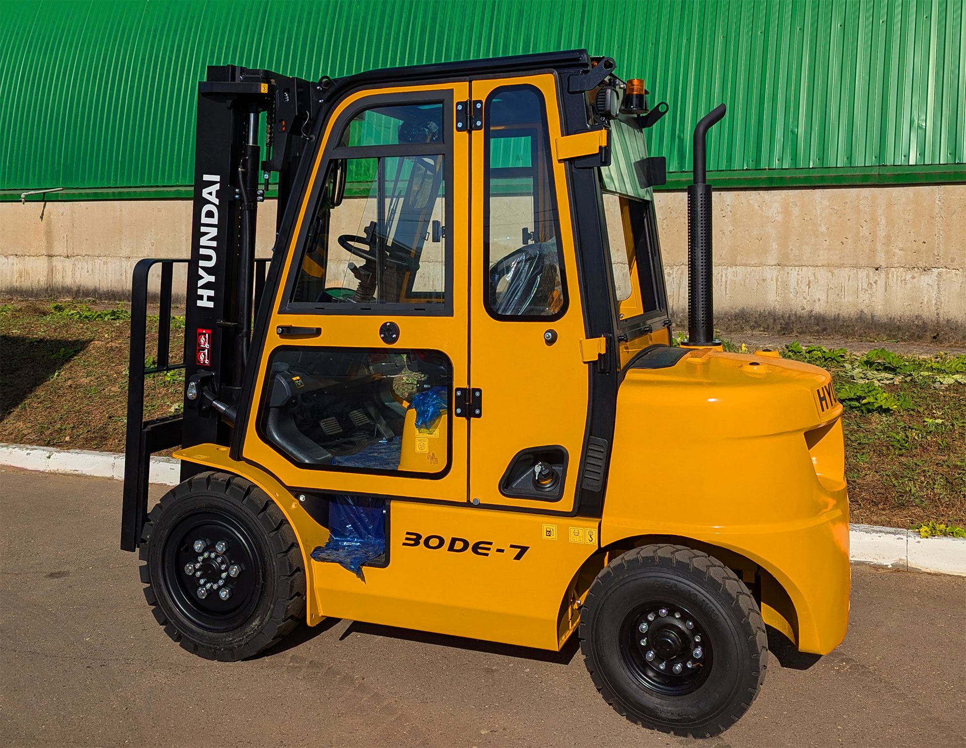2_9dqjwss674ub9dndny1qq3e39n8cpaee