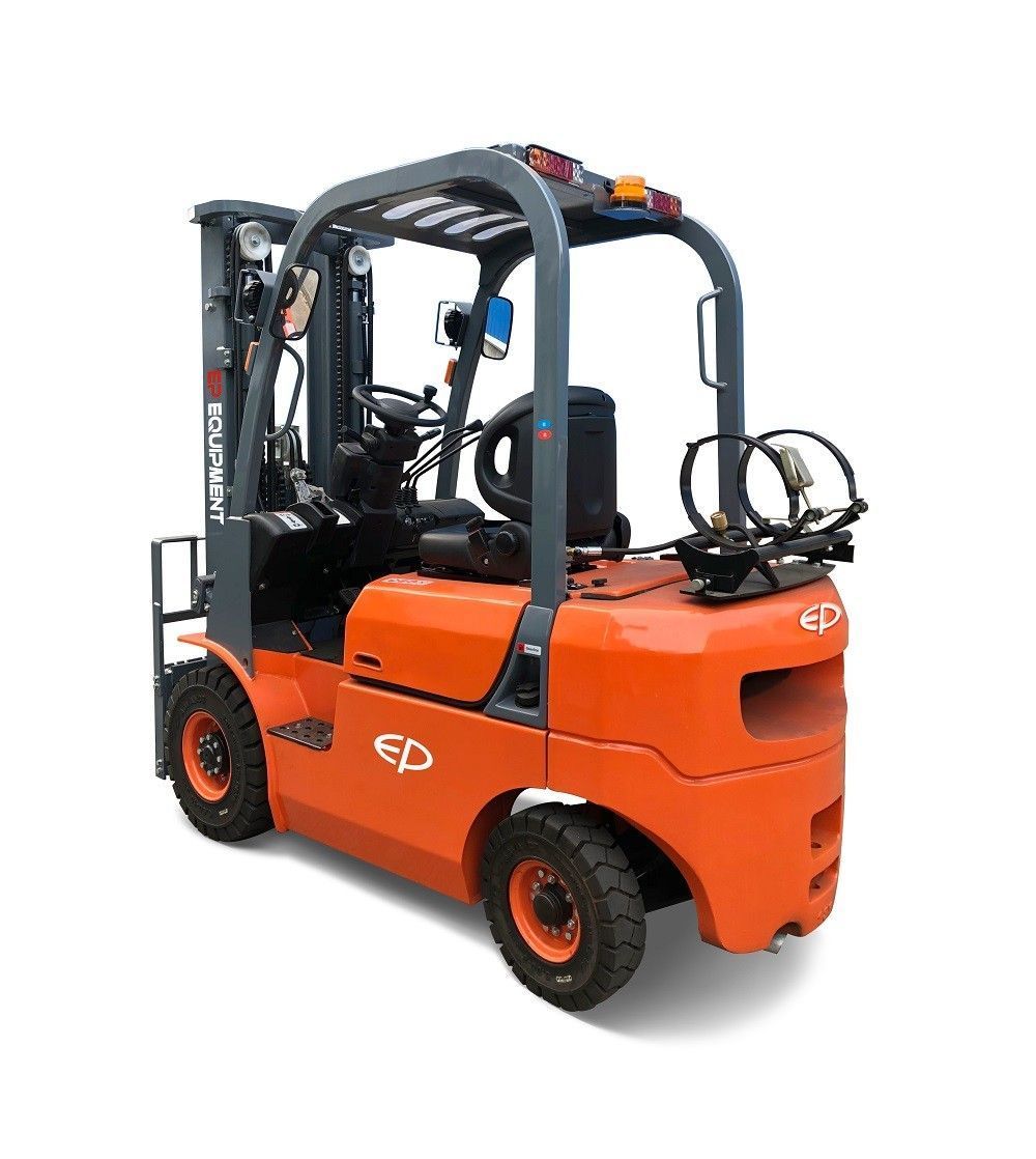 Автопогрузчик бензиновый EP CPQD18T8